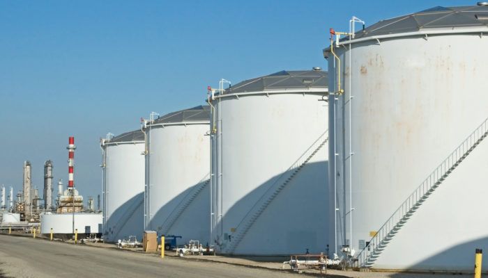 Gasoline Storage Tank Roof Collapse – Vapor Tank Degassing