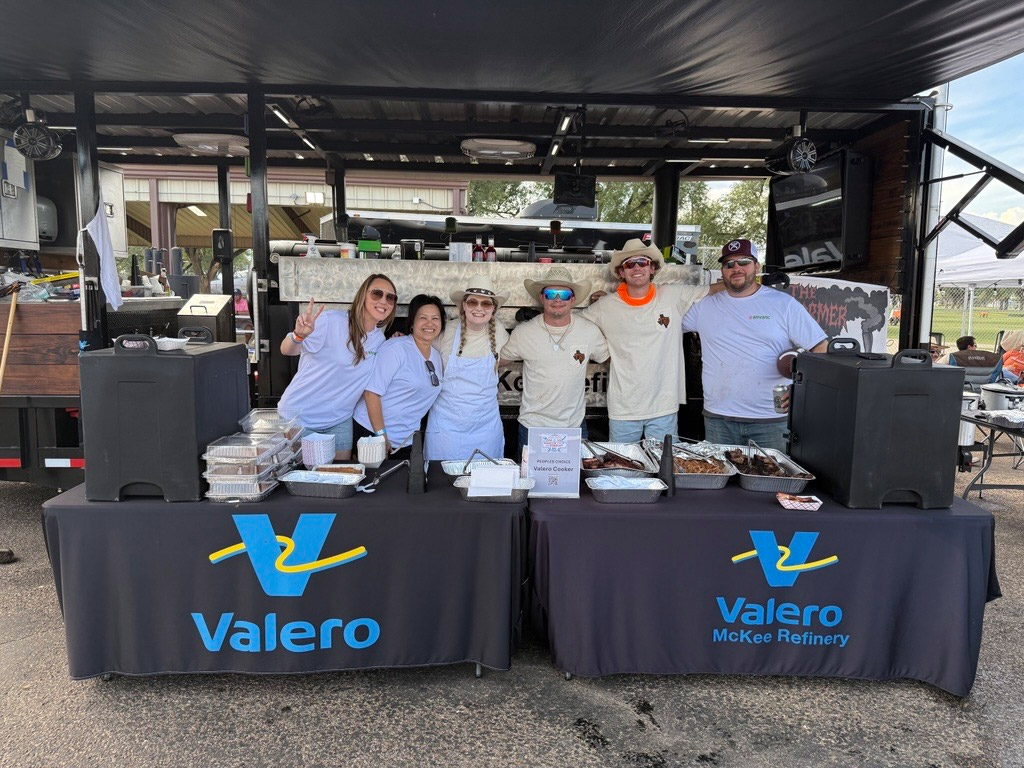 Envent Joins the Valero McKee United Way BBQ Cook-Off